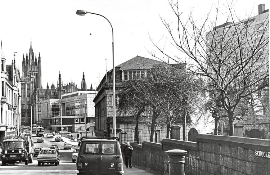 1989: Looking towards Marischal College from Schoolhill, one of Aberdeens most popular shopping areas.