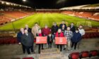 Joni Esson, Lynn Nesbitt and participants of Aberdeen FC's 'The Changing Room' programme.