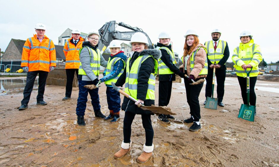 Sod-cutting ceremony at new Riverbank School,