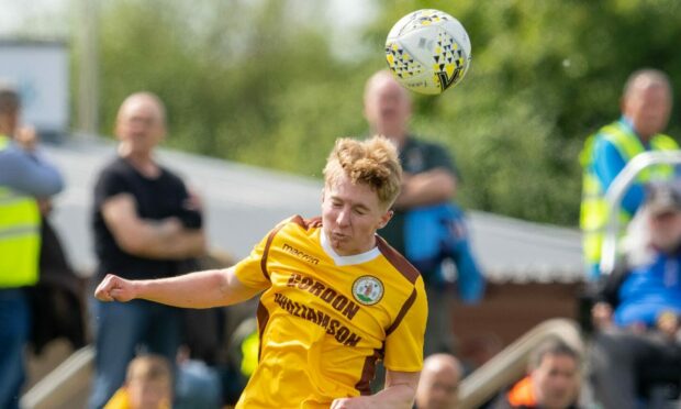 Joe Gauld has signed a contract extension with Forres Mechanics