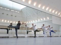 Bennet Gartside shows how to pirouette at the Royal Opera House (Andrej Uspenski)