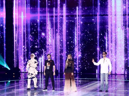 Simon Cowell, Louis Tomlinson, Ayda Williams and Robbie Williams (X Factor)