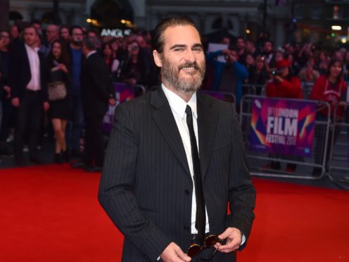 Joaquin Phoenix (PA)