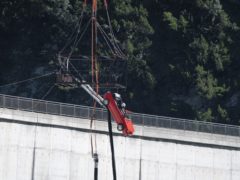 Freddie Flintoff terrified in ‘horrific’ Top Gear bungee jump car stunt (BBC/Top Gear)
