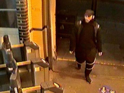 Police are hunting for William Fernandez who was mistakenly released from HMP Wormwood Scrubs (Metropolitan Police/PA)