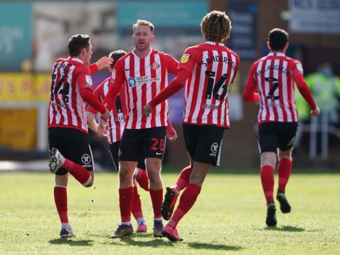 Aiden McGeady (centre) celebrates scoring the equaliser (Zac Goodwin/PA)