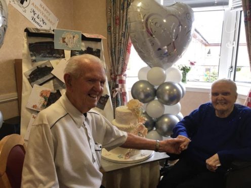 Davie and Margaret Hunter have celebrated 70 years of marriage (Renaissance Care/PA)