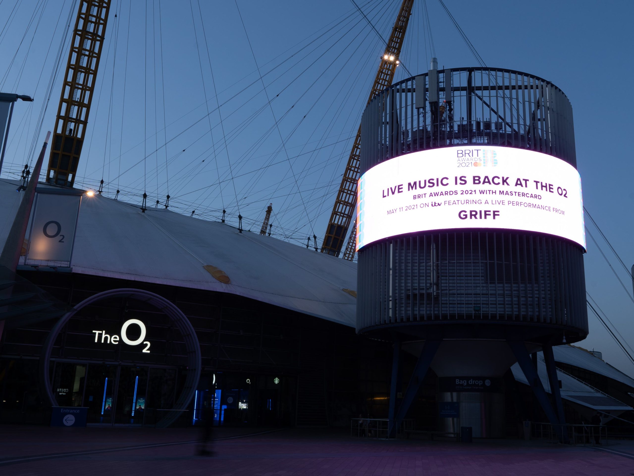 Audience of key workers hails 'buzz' ahead of in-person Brit Awards - Vimarsana News