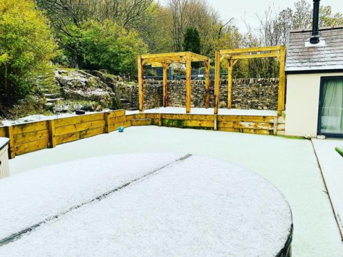 Snow has hit parts of north-west England (Lisa Edwards/Twitter)
