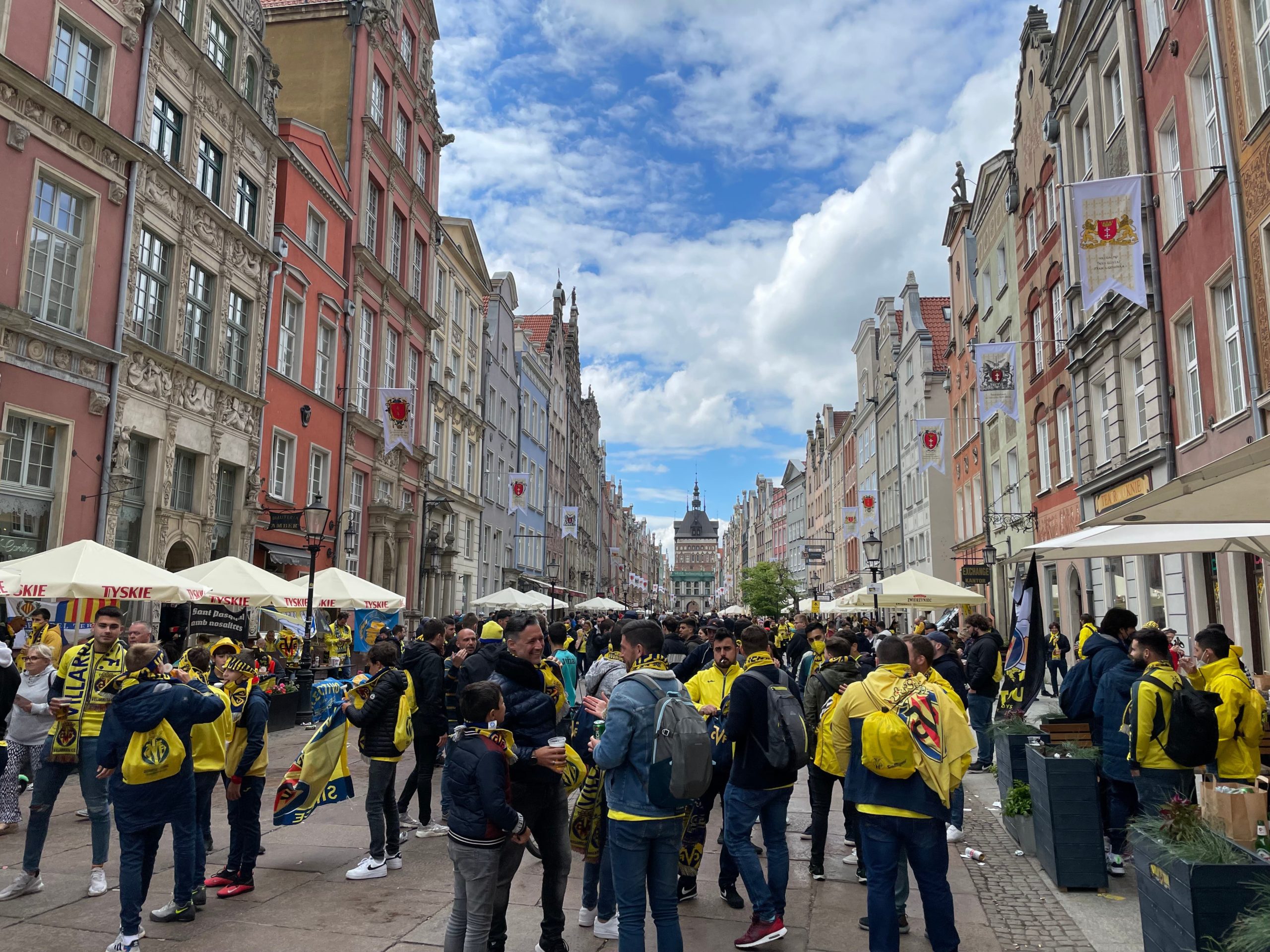Man Utd and Villarreal fans descend on Gdansk for Europa League final - Vimarsana News