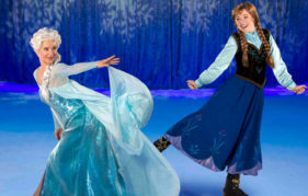 Anna and Elsa join Disney on Ice