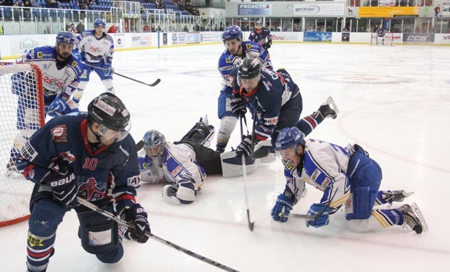 An action shot from a recent Dundee CCS Stars v Hull Stingrays game