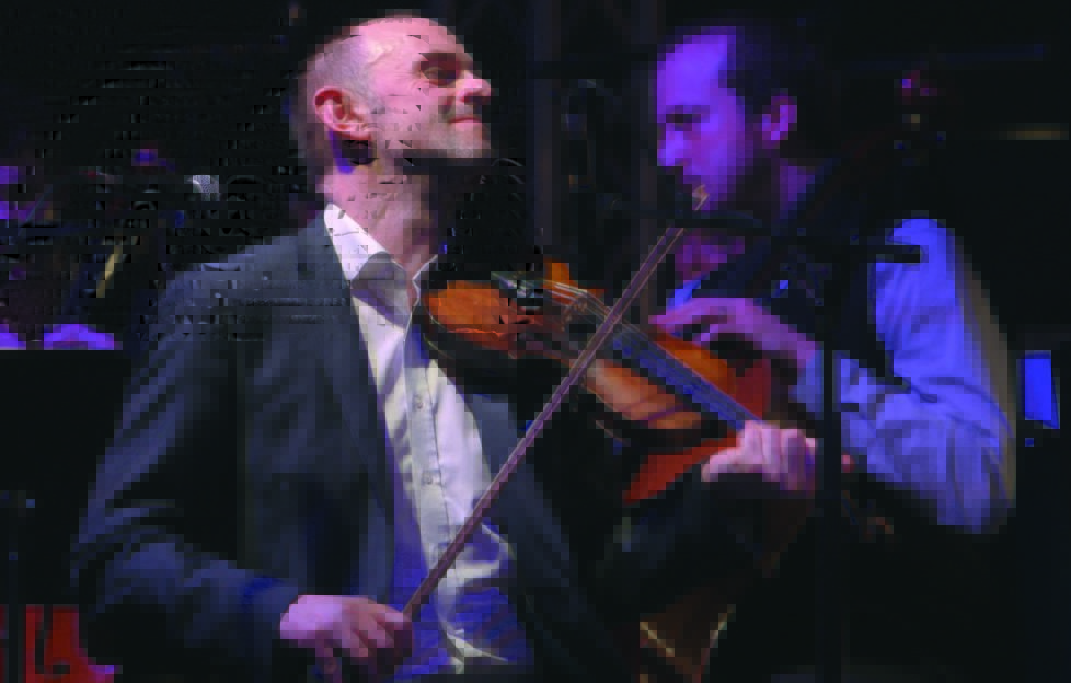 Fiddle player and composer, Duncan Chrisholm, will be performing on the night