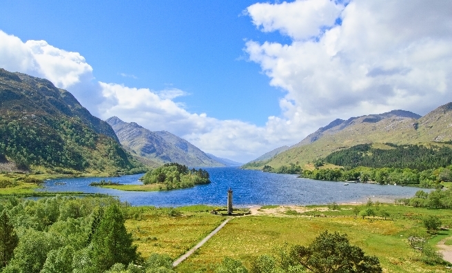 The Glenfinnan Monument in all its glory. Photo Shuttershock