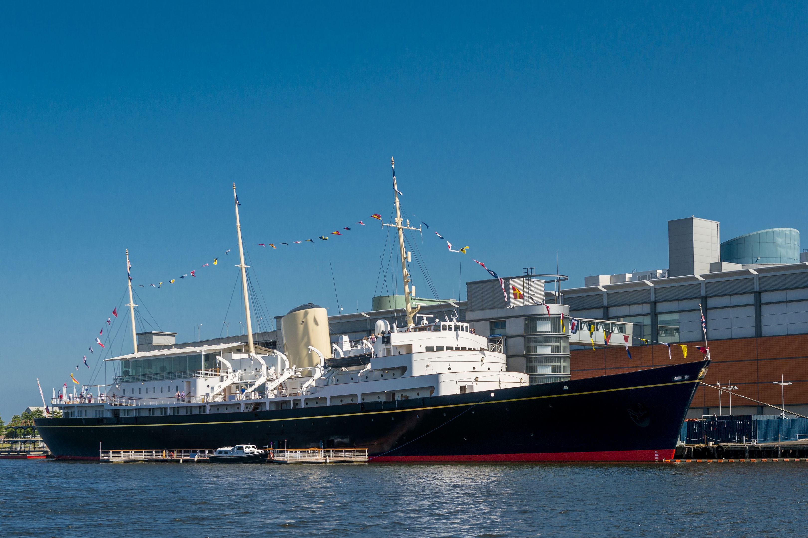 why was the royal yacht britannia retired