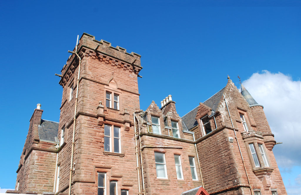 Kilbowie House luxury waterfront apartments in converted mansion hit