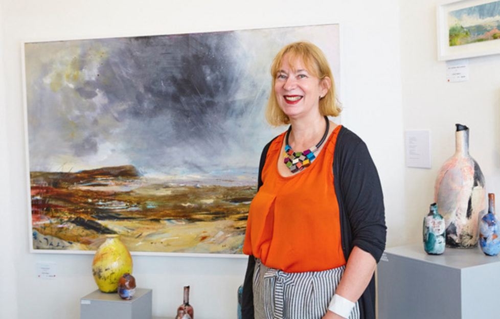 Lesley's making a hue and cry in the world of art - Scottish Field