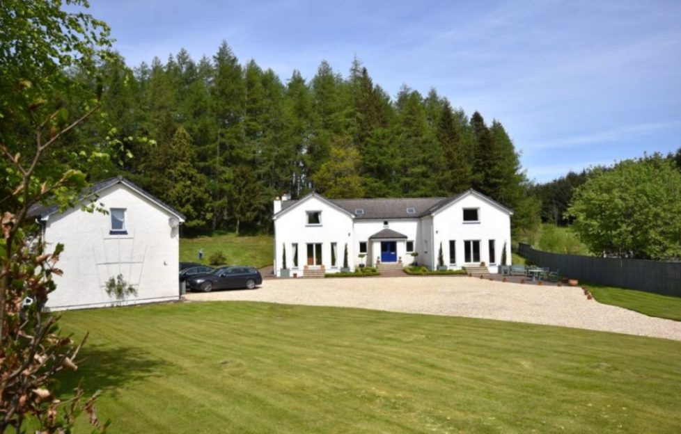Beautiful country house located near Gleneagles Scottish Field