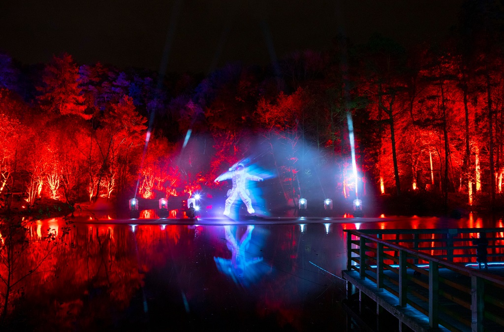 A lunar landing in light and sound to be enjoyed - Scottish Field