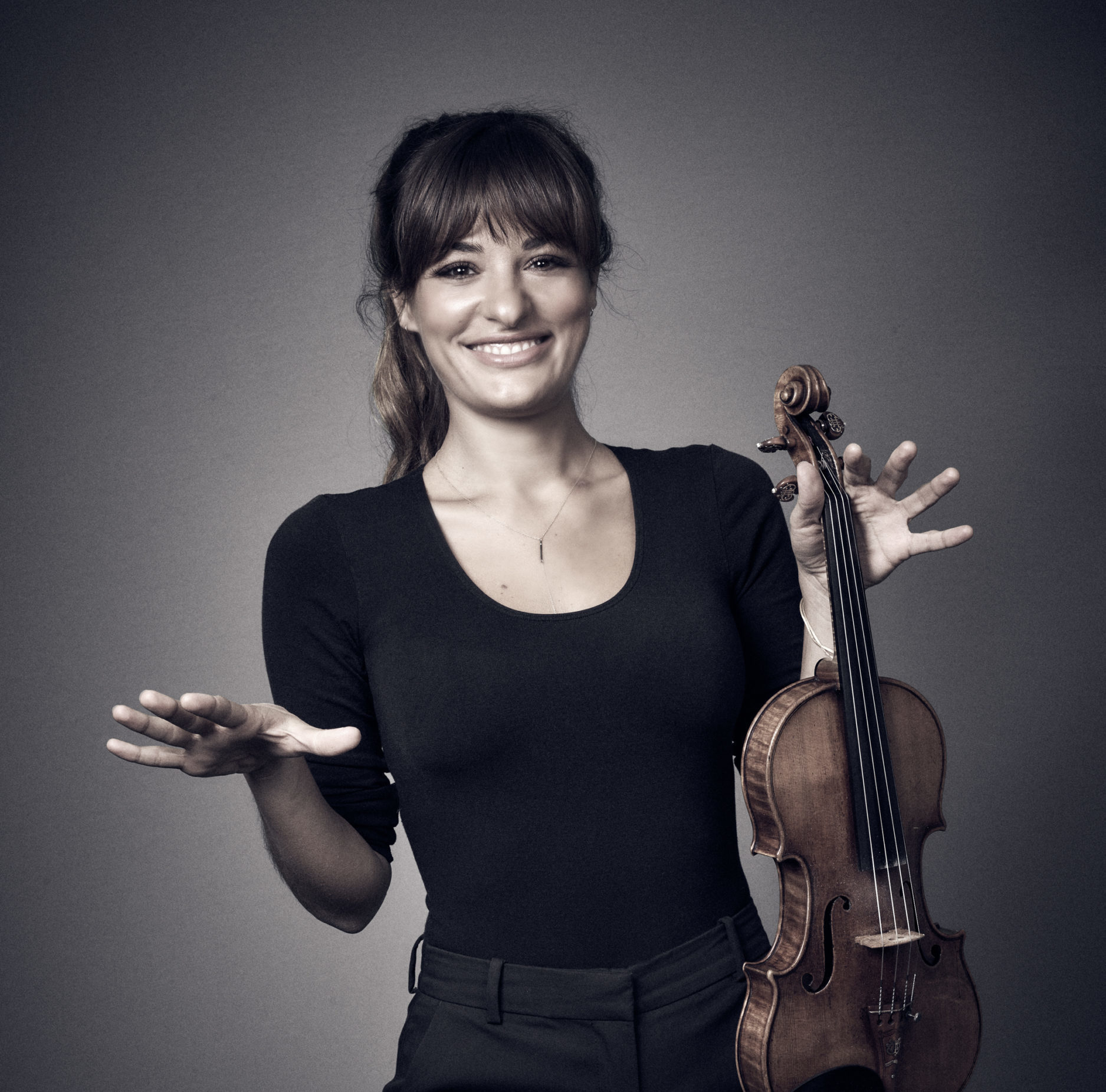 Nicola Benedetti prepares 7,000 musicians for online concert - Scottish ...