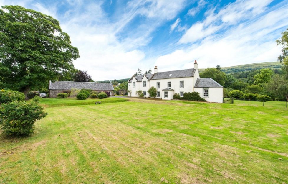 Offers over £975,000 for a six-bedroom property - Scottish Field