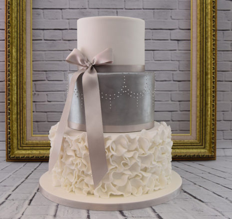 2018-SWD-TrulyScrumptious-Silver-WD061 Featured Image for Truly Scrumptious Designer Cakes Ltd