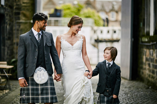 Eight-Yards—August-19—Wedding-group—Bride_0143 Featured Image for Eight Yards - Edinburgh