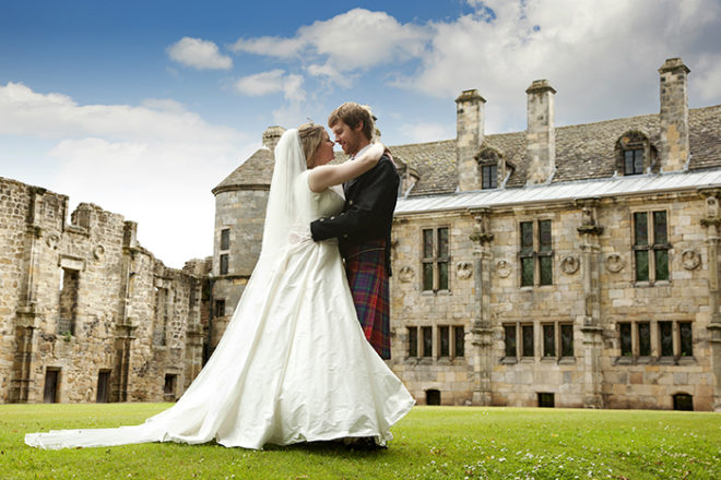 2016-SWD-Falkland-Palace-bride-and-groom Featured Image for Falkland Palace