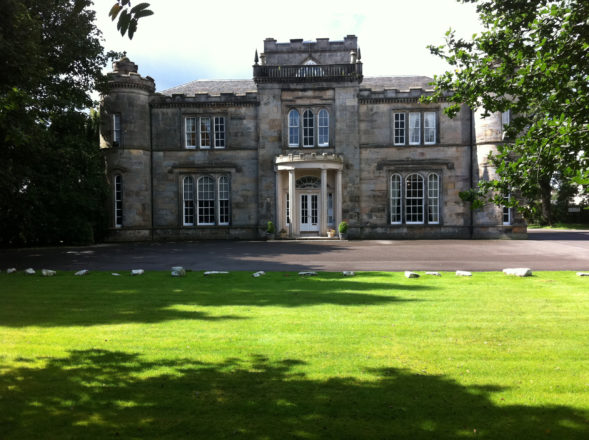 2016-swd-kincaid-house-hotel-front-view Featured Image for Kincaid House Hotel