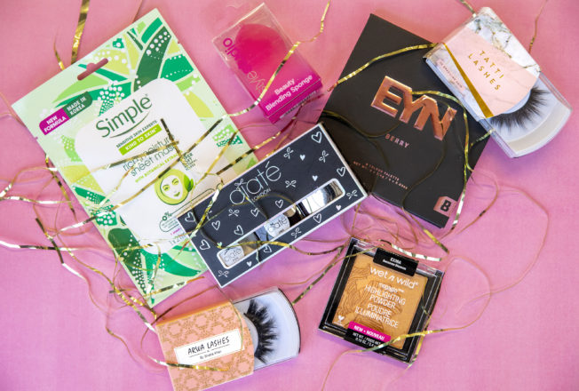 makeup2 Featured Image for WIN... a mini beauty haul courtesy of Leslie Sneddon Makeup Artistry