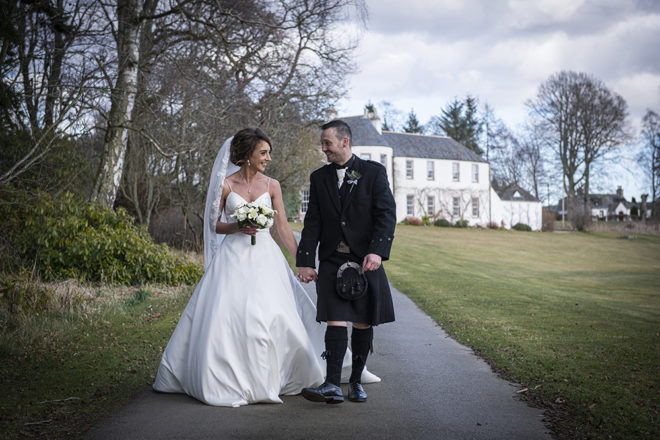 SDM Photography Logie Country House Wedding (49) Featured Image for An all-white Logie Country House wedding with an amazing Justin Alexander dress