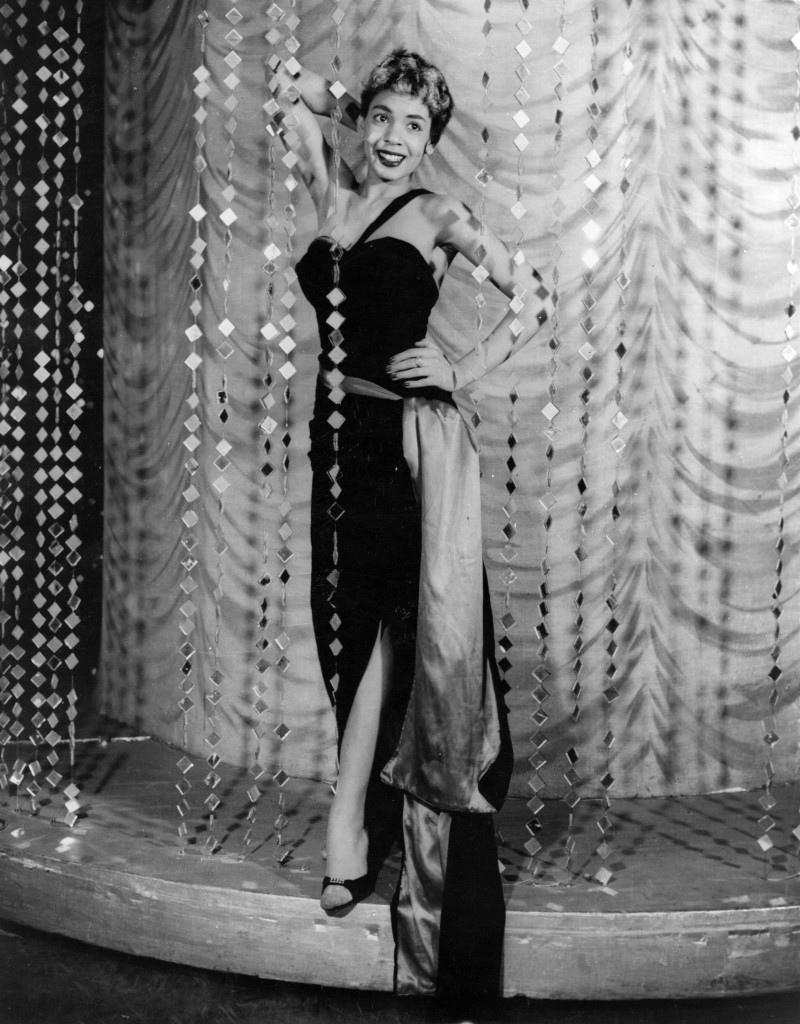 Shirley in 1955 (John Pratt/Keystone Features/Getty Images)