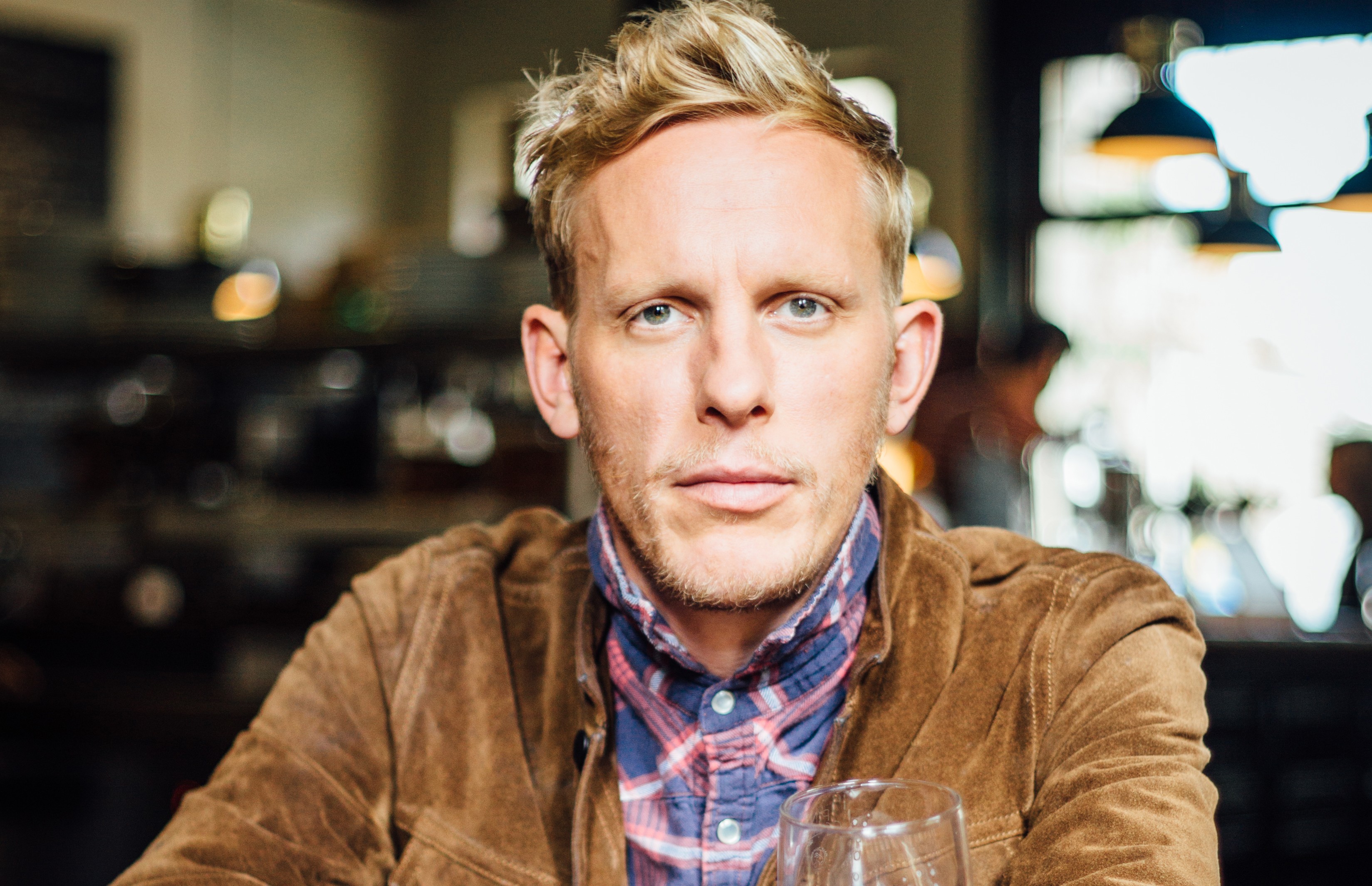 Laurence Fox (Leonie Morse)