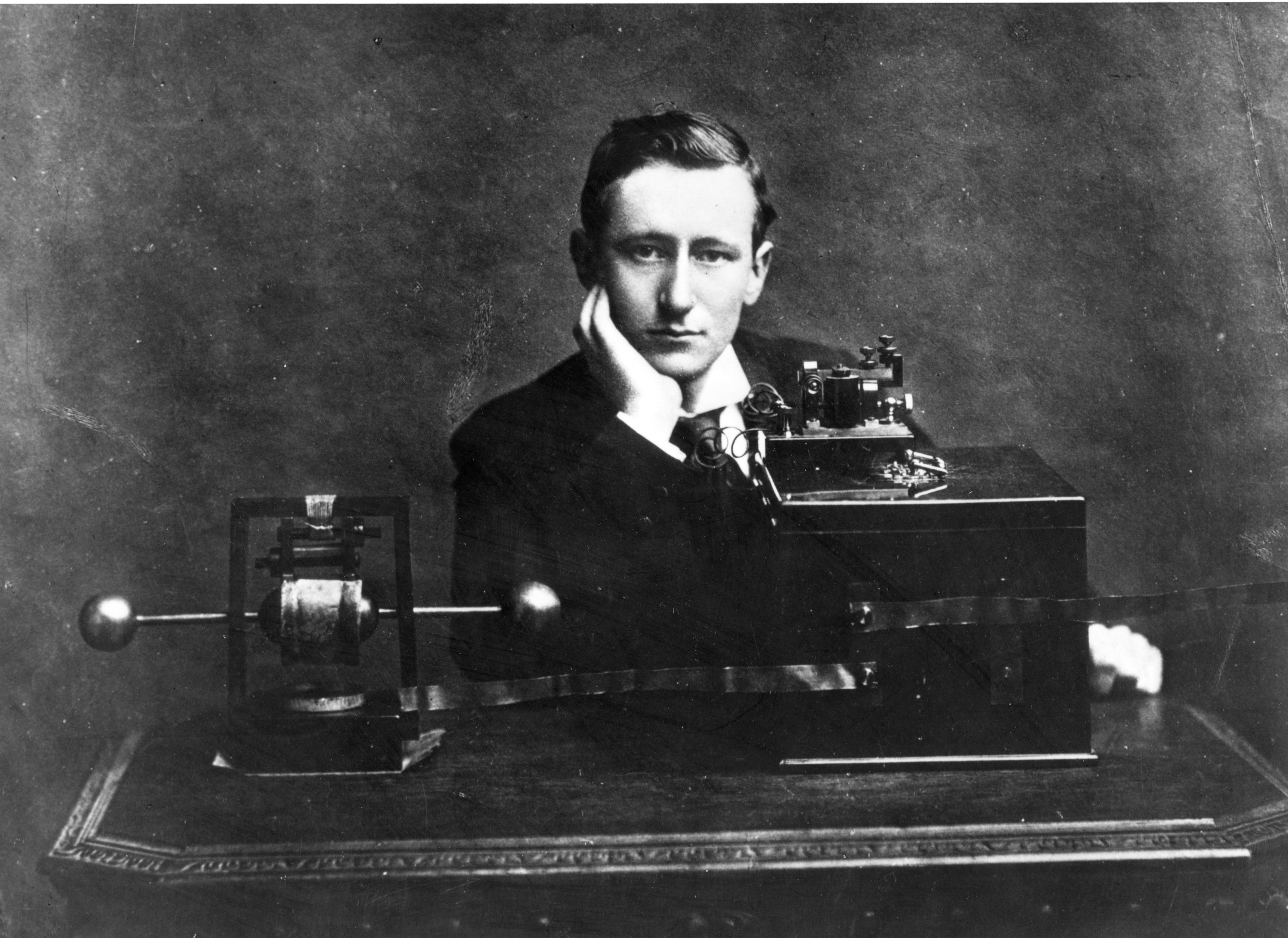 Marconi (Hulton Archive/Getty Images)