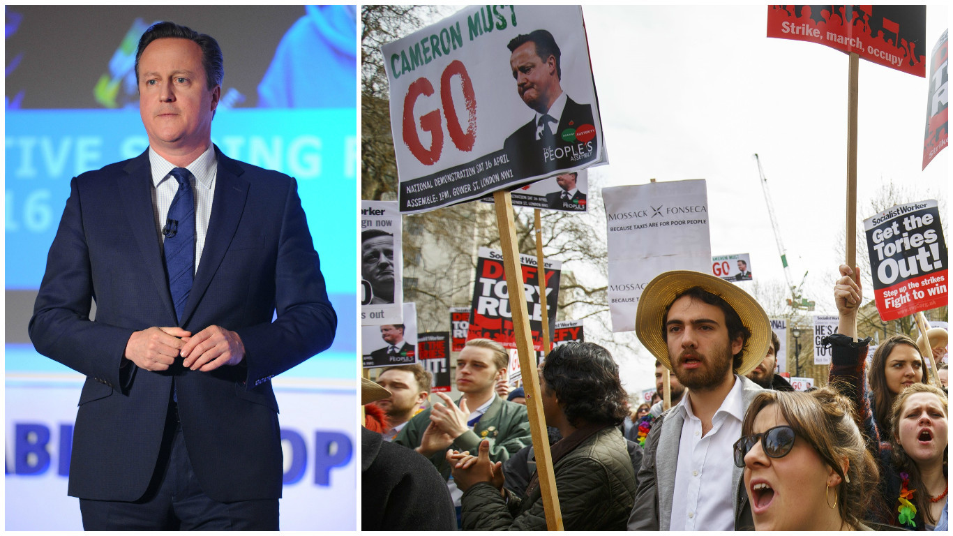 Protesters outside Downing Street called for the PM's resignation (Getty Images)