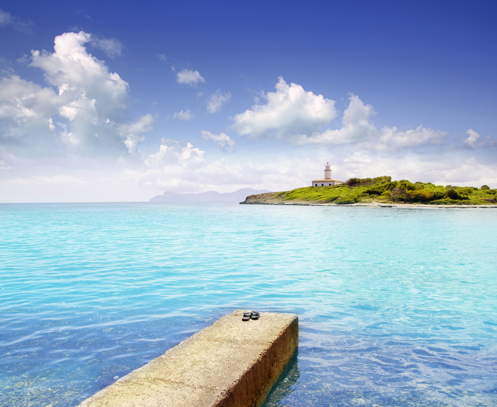 Illa-d-alcanada-lighthouse-alcudia-majorca