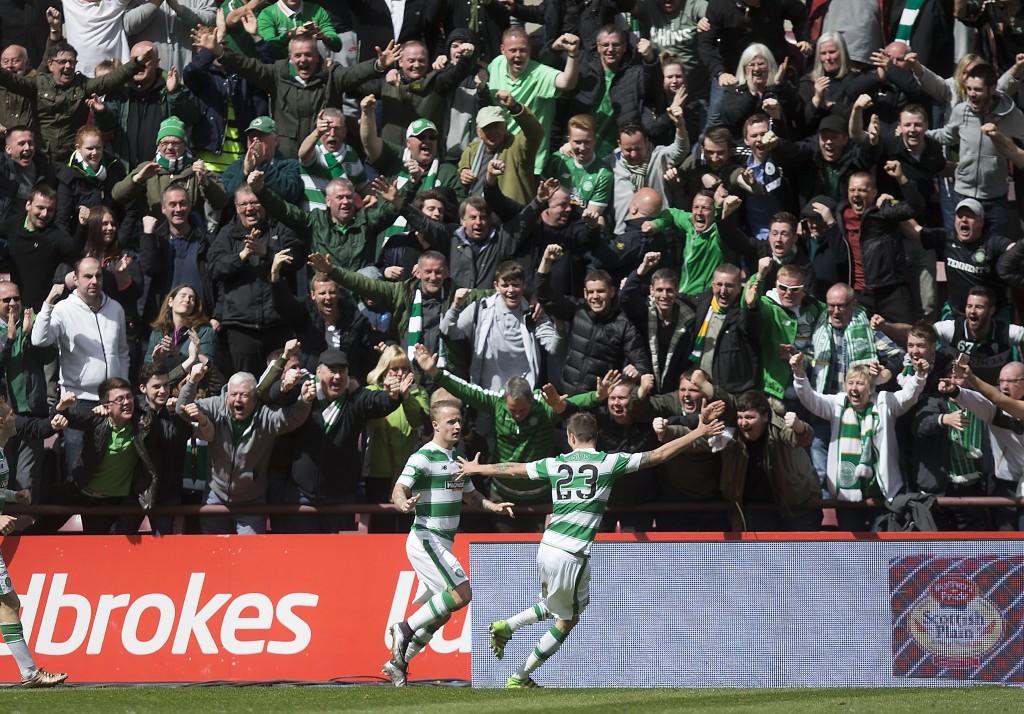 Celtic star Leigh Griffiths (left) celebrates his goal (SNS Group / Graham Stuart)