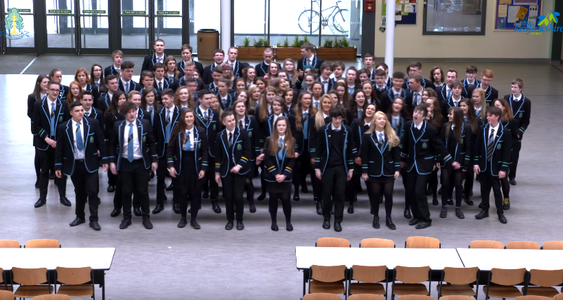 Williamwood High pupils (Class of 2016 / YouTube)