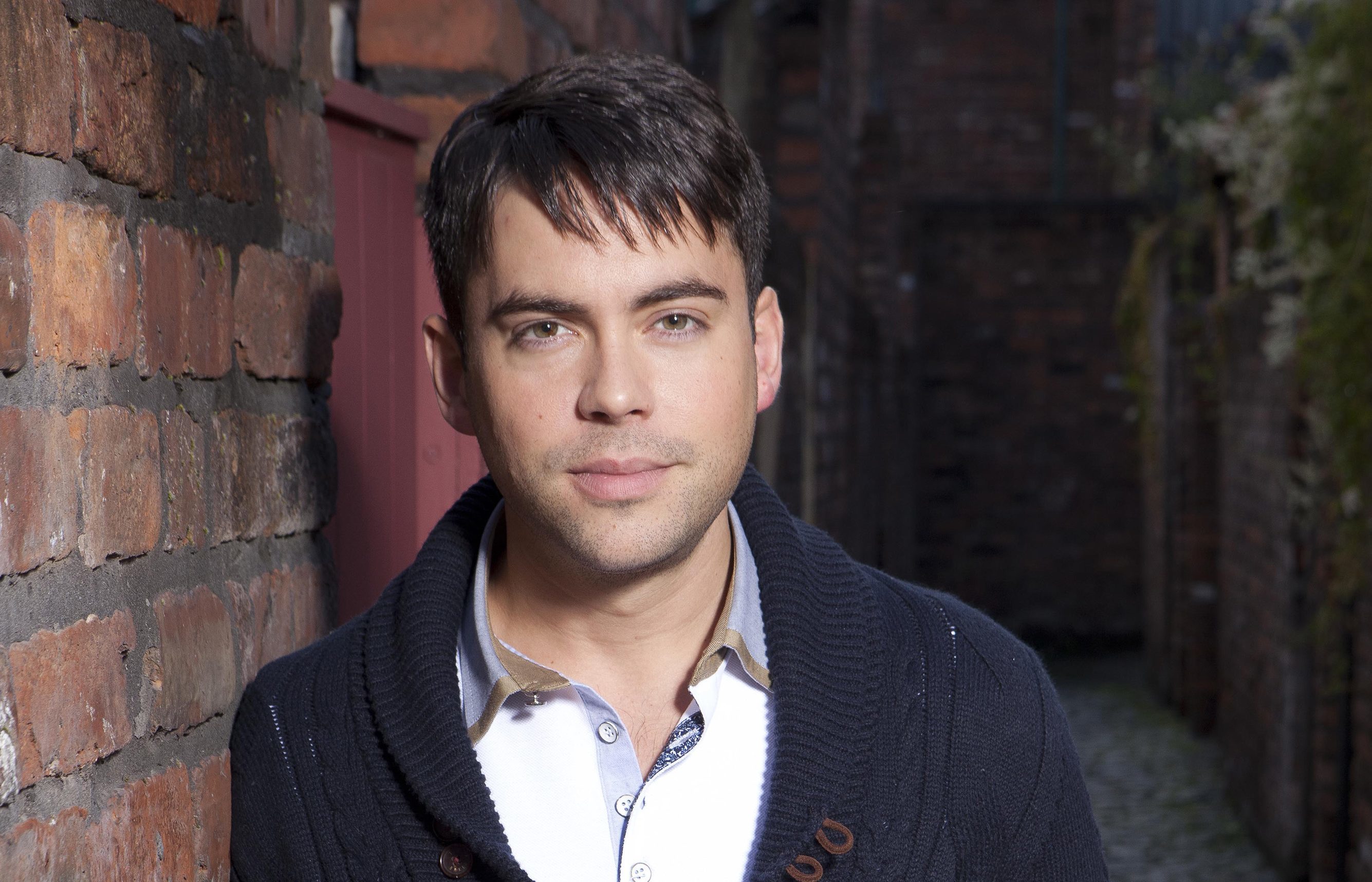 Bruno Langley (Todd Grimshaw)