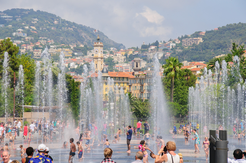 nice-summer-water-fountains