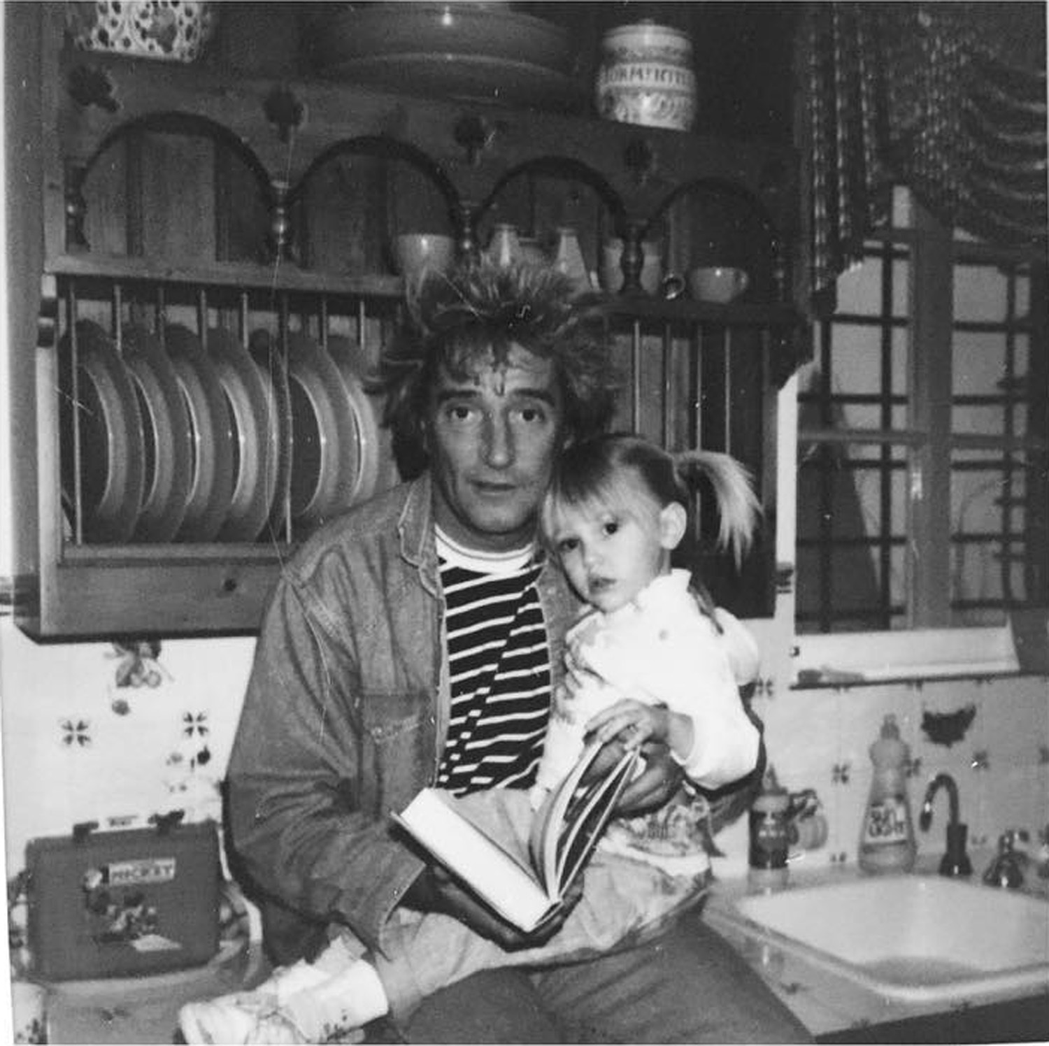 Ruby with father Rod Stewart