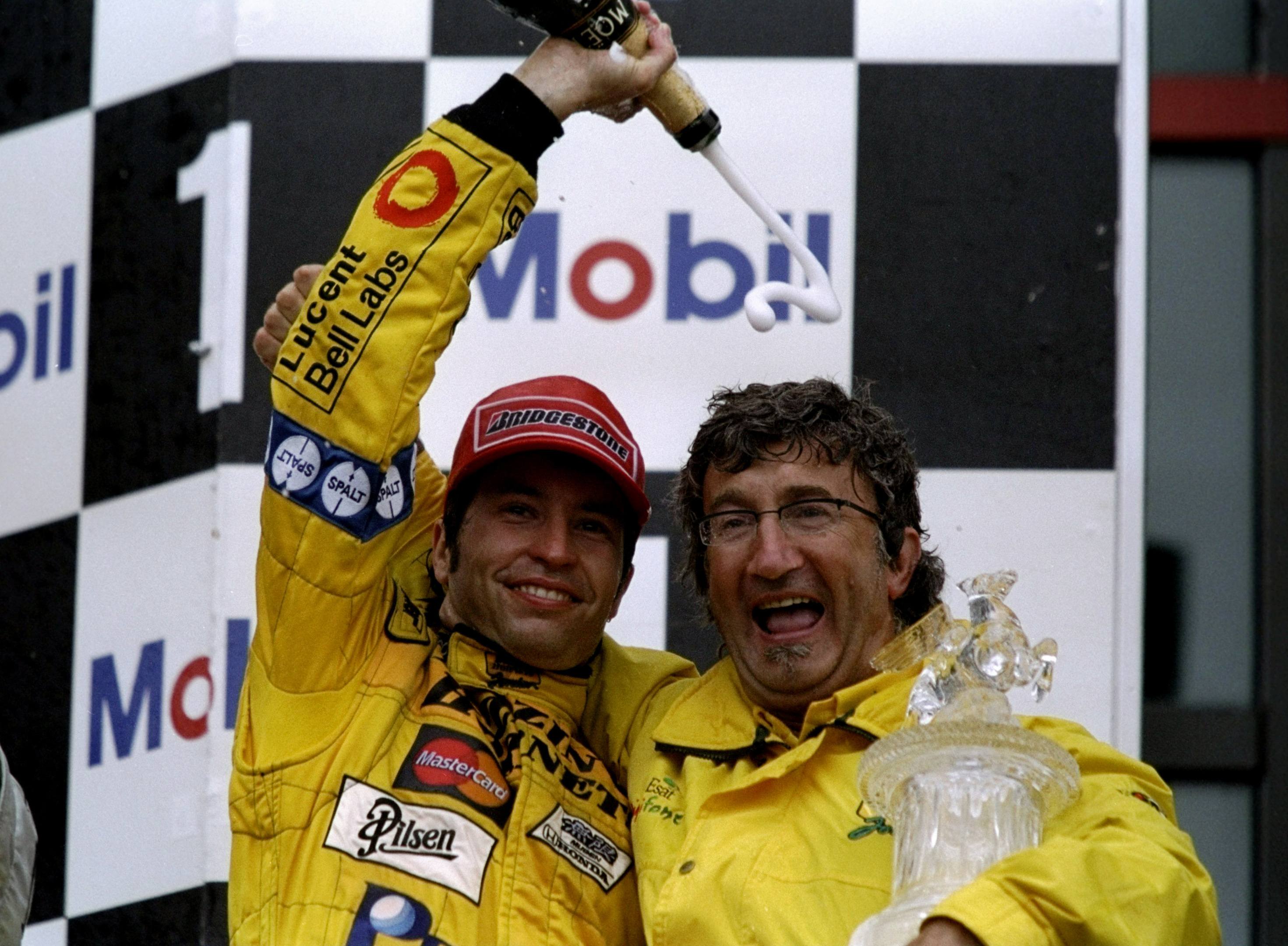 Heinz-Harald Frentzen and Eddie Jordan in 1999 (Michael Cooper /Allsport)