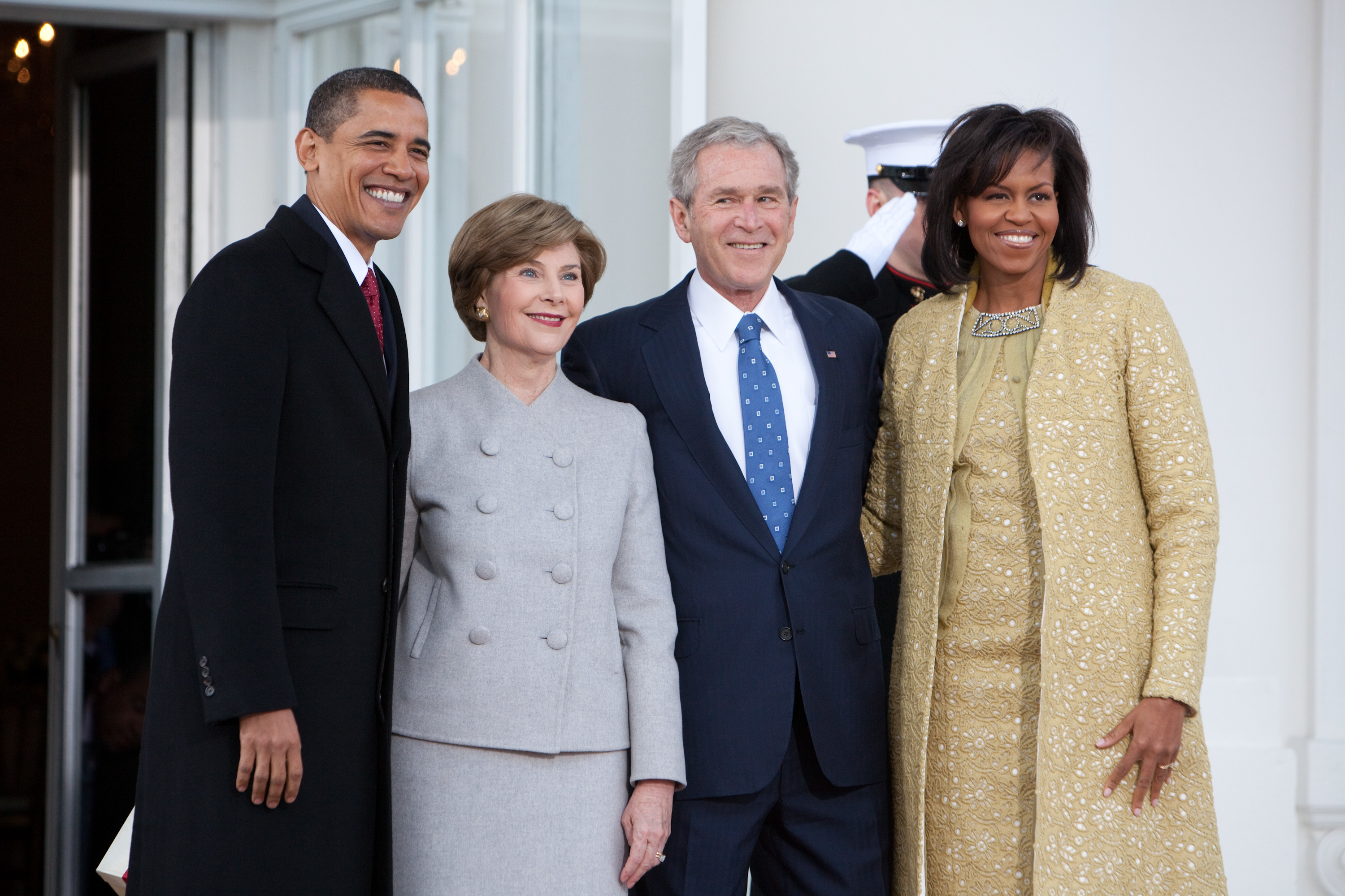 Barack Obama Is Sworn In As 44th President Of The United States (Brendan Hoffman/Getty Images))