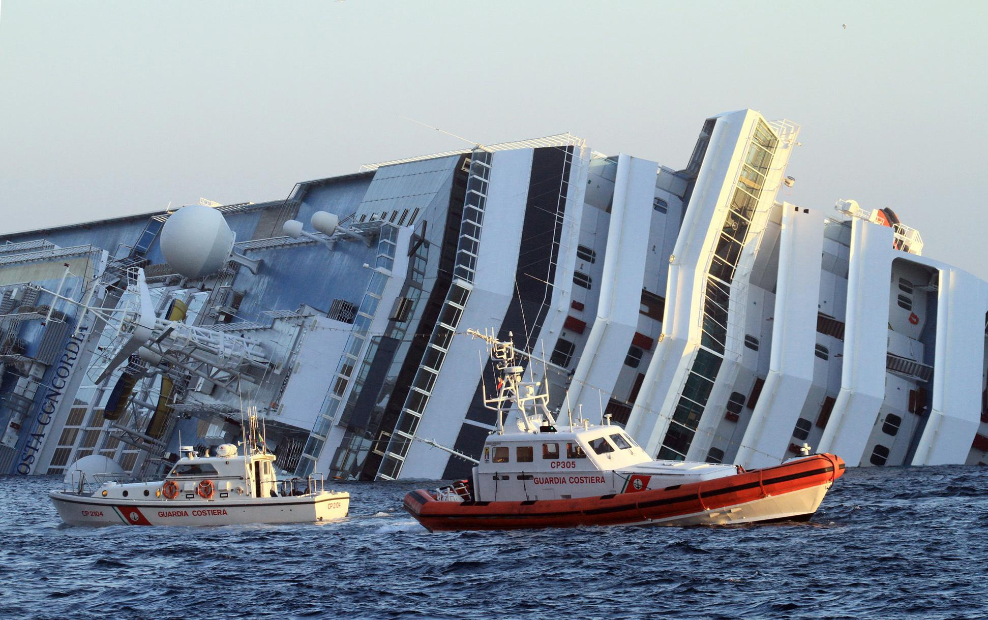 Costa Concordia (AP)