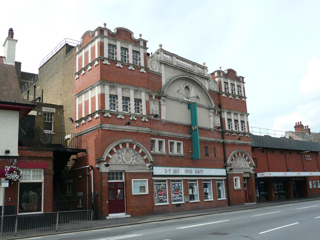 Palace Theatre in Westcliff-On-Sea