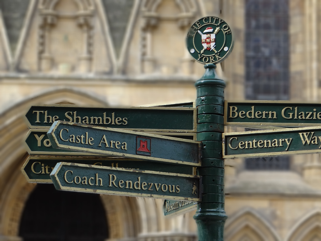 york-city-signpost