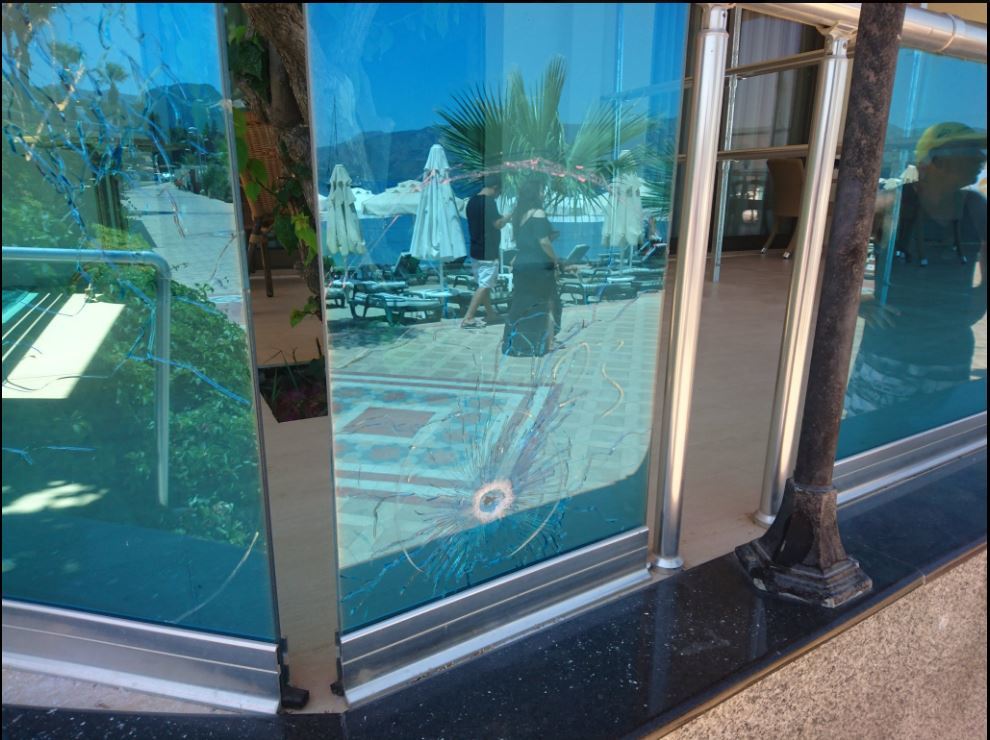 Damage to hotels from bullets