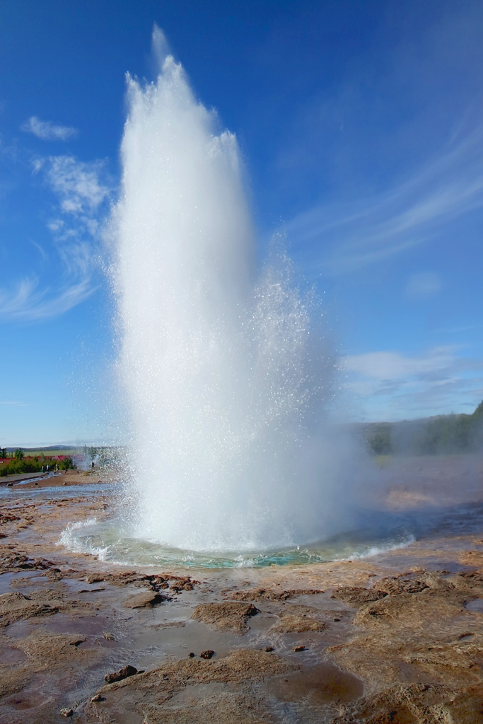 stokkur-geysir-iceland