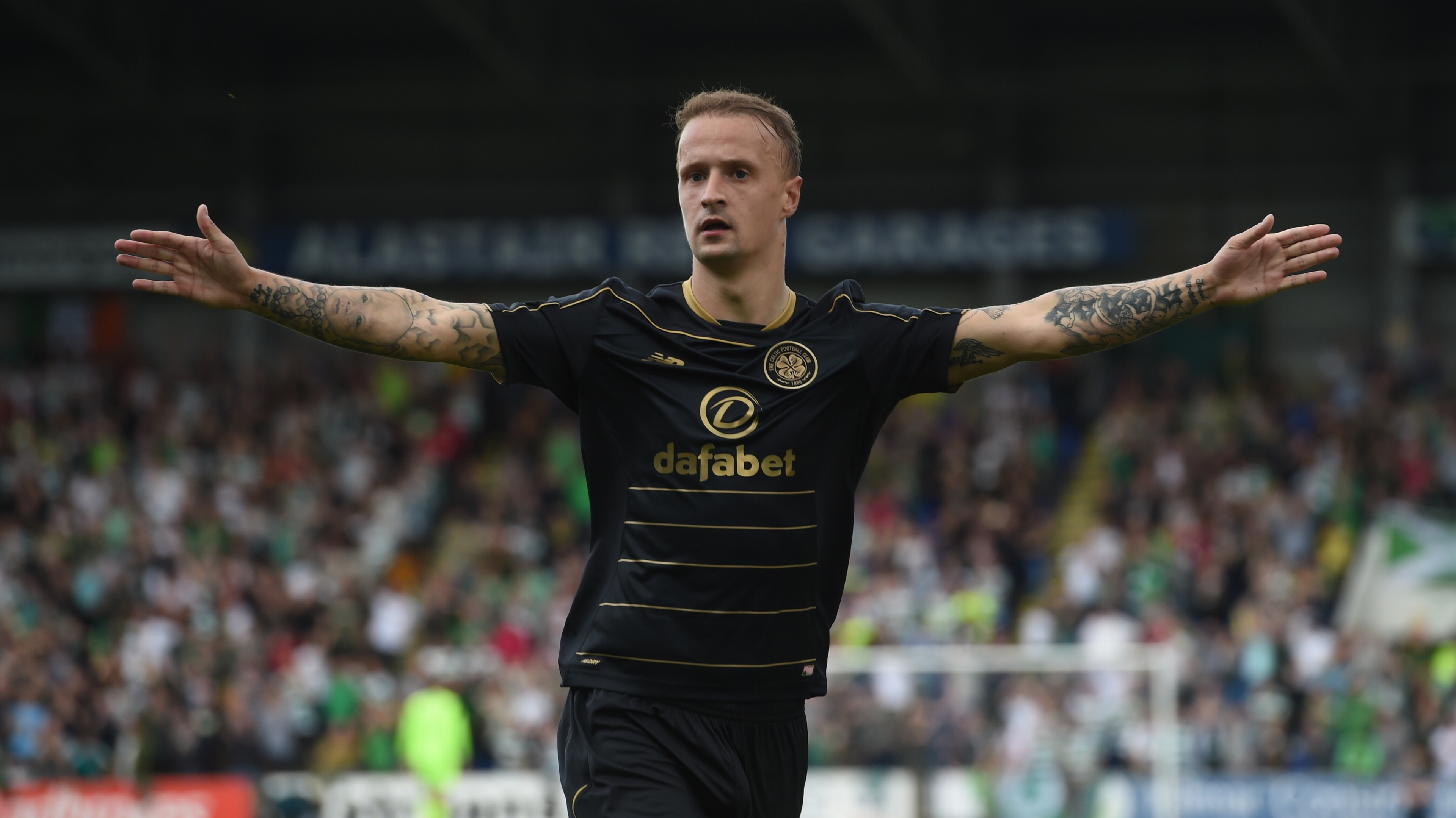 Celtic's Leigh Griffiths celebrates opening the scoring (SNS Group / Craig Foy)