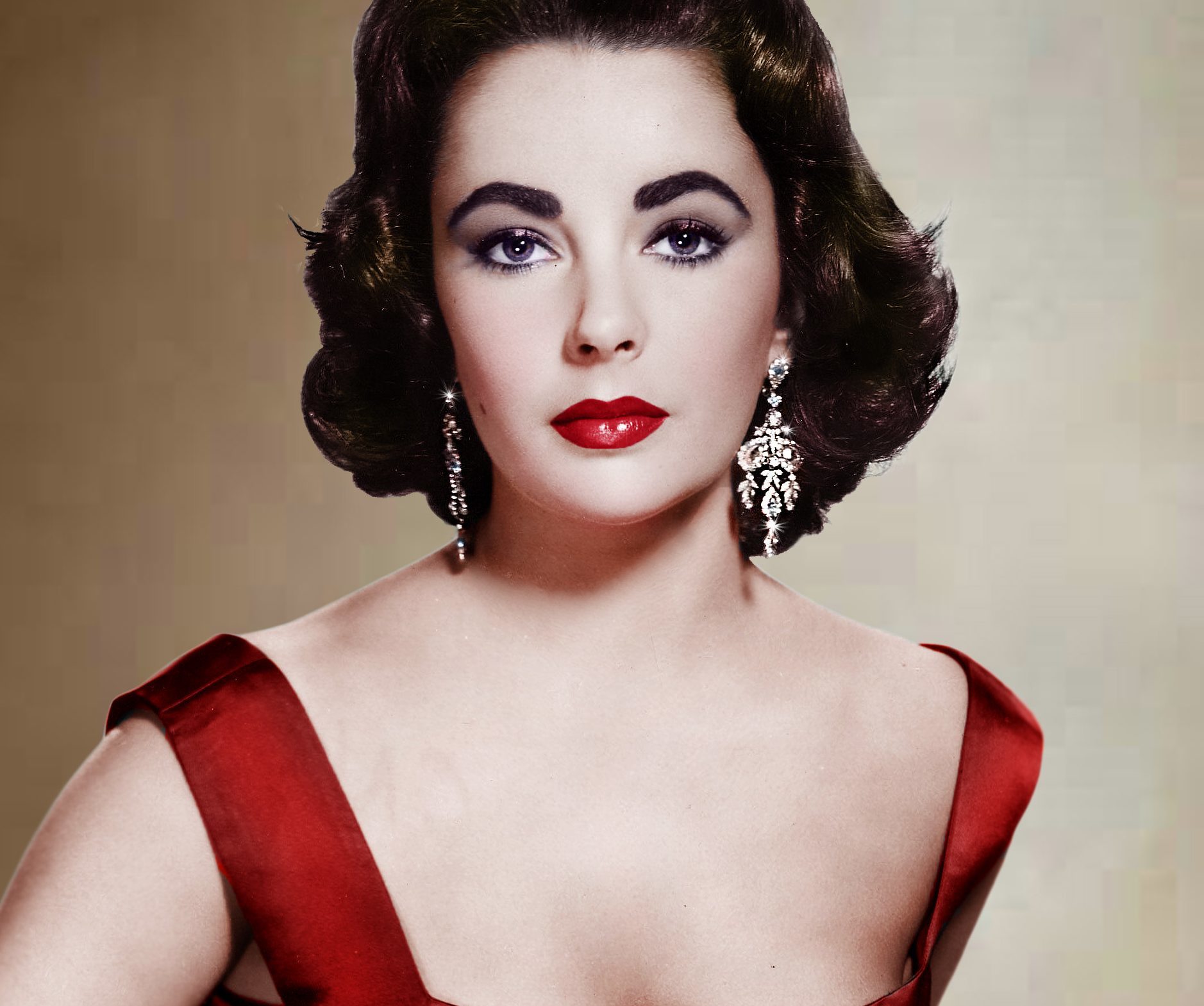 Elizabeth Taylor in red